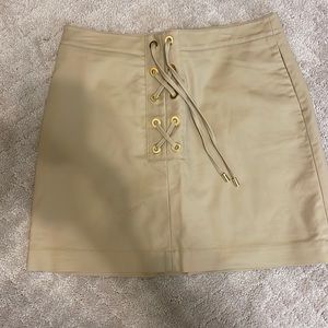 Michael Kors Tan Skirt - Size 10